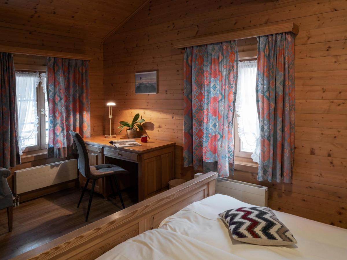 Hotel De Commune Gstaad Bagian luar foto