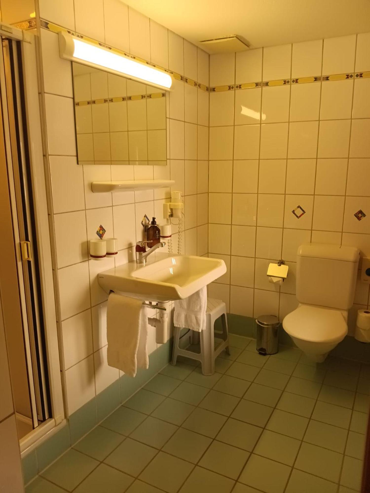 Hotel De Commune Gstaad Bagian luar foto