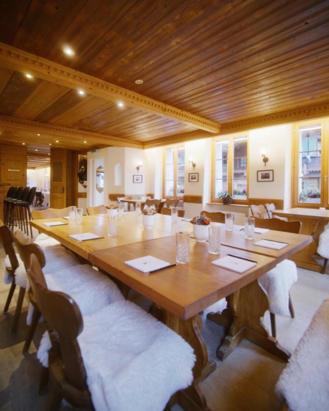 Hotel De Commune Gstaad Bagian luar foto